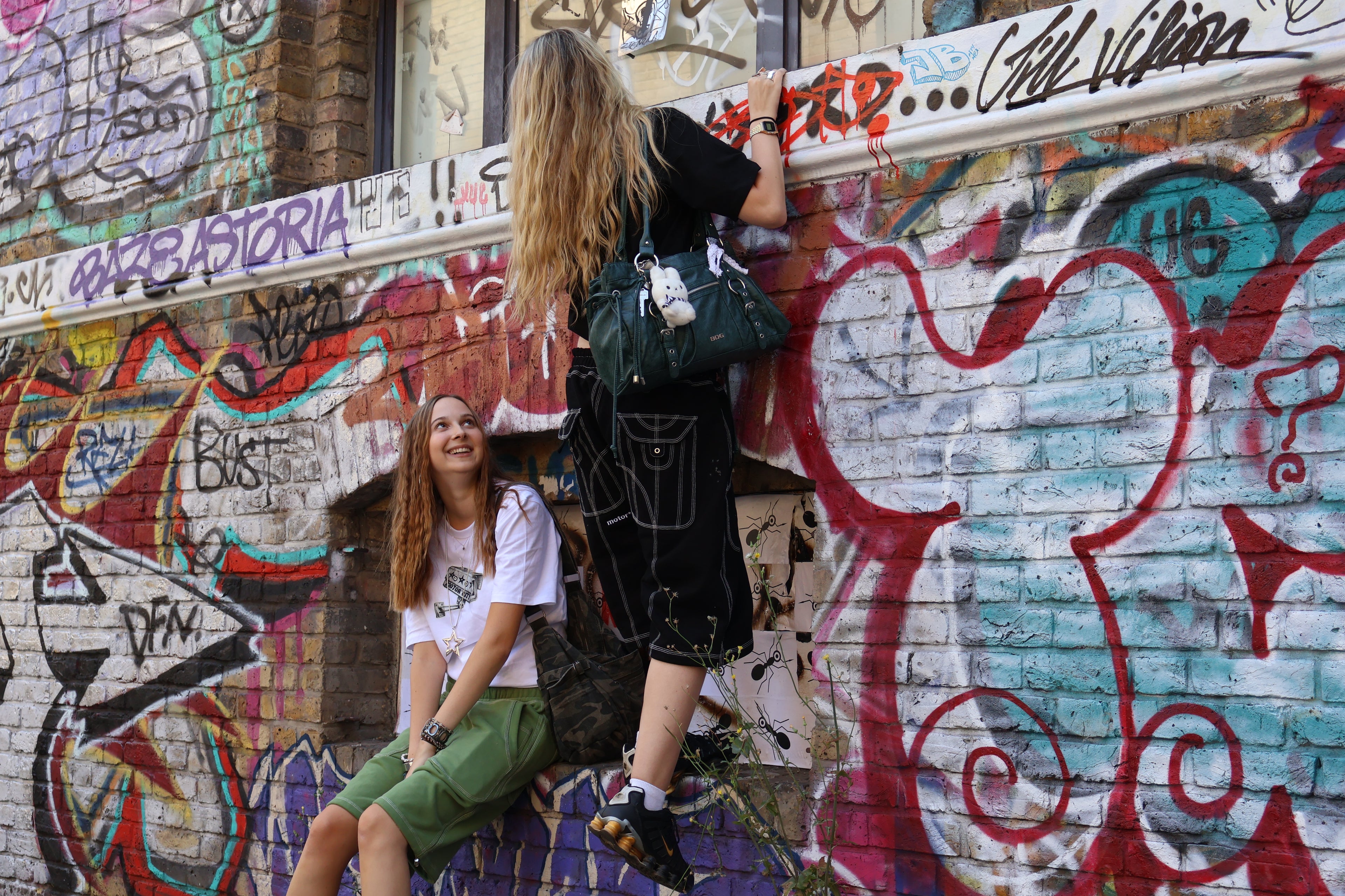 MOTORCITY Overstitch Shorts — Black