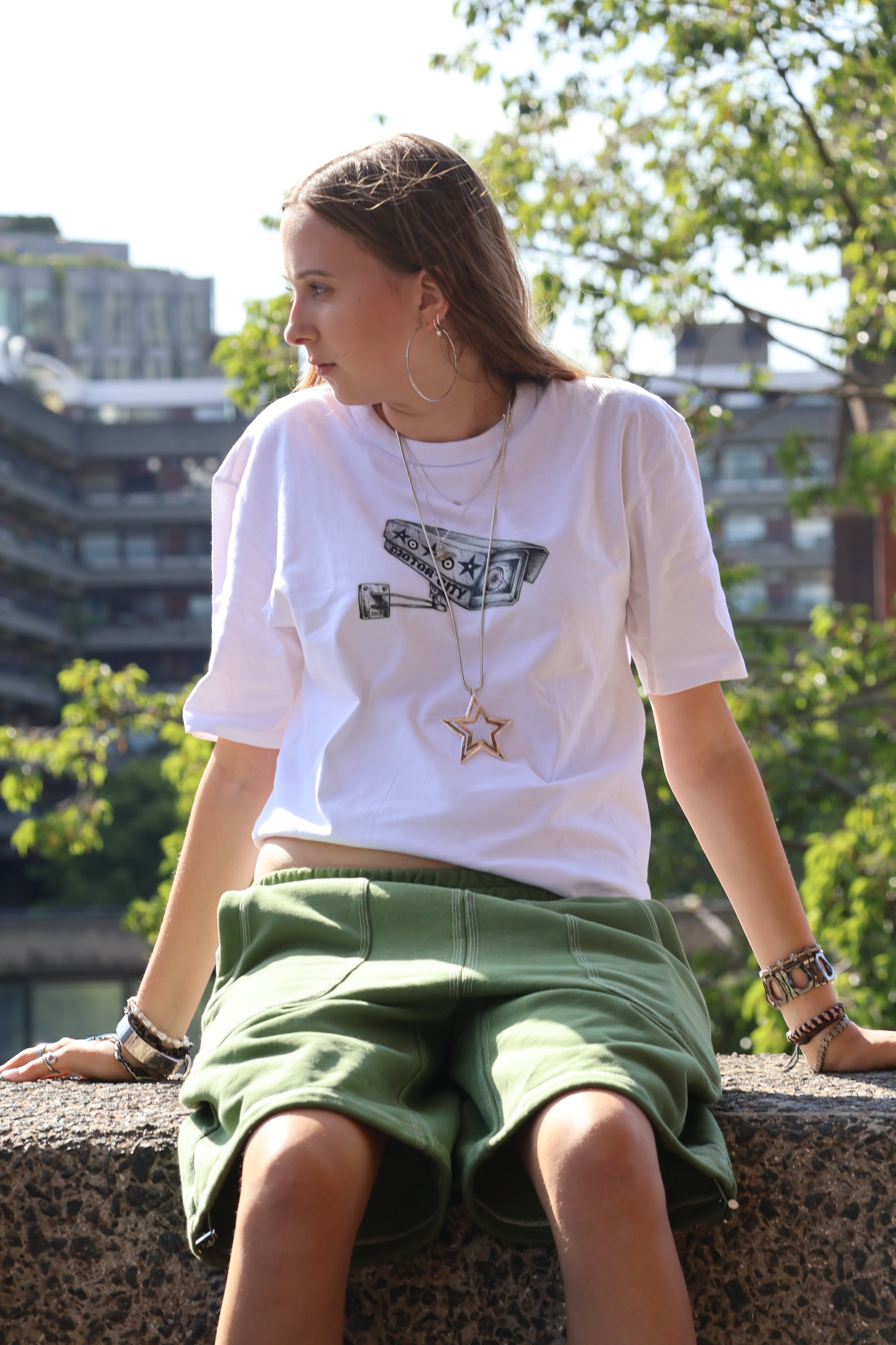 Surveillance tee