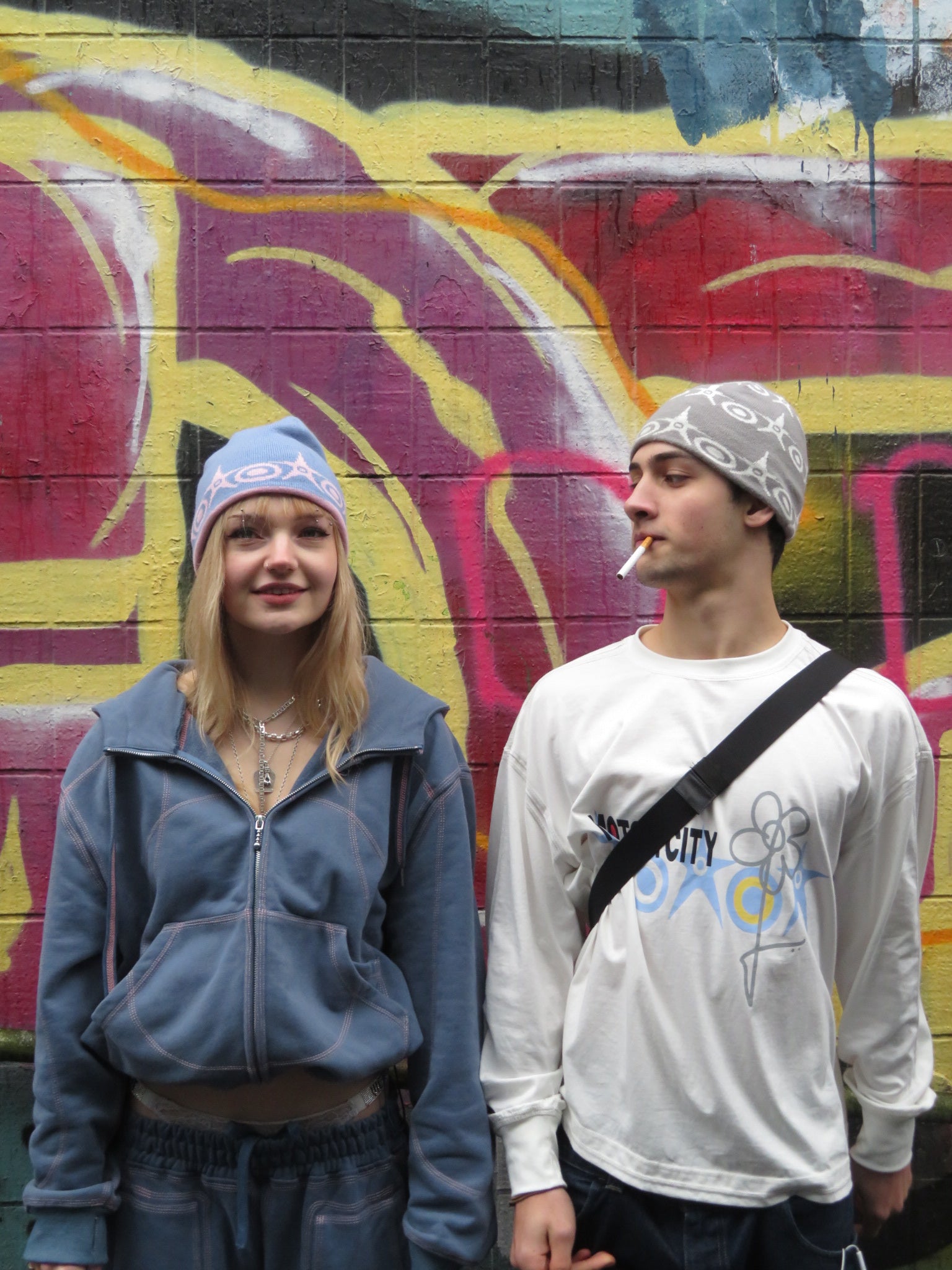 AIRA REVERSIBLE BEANIE GREY/WHITE