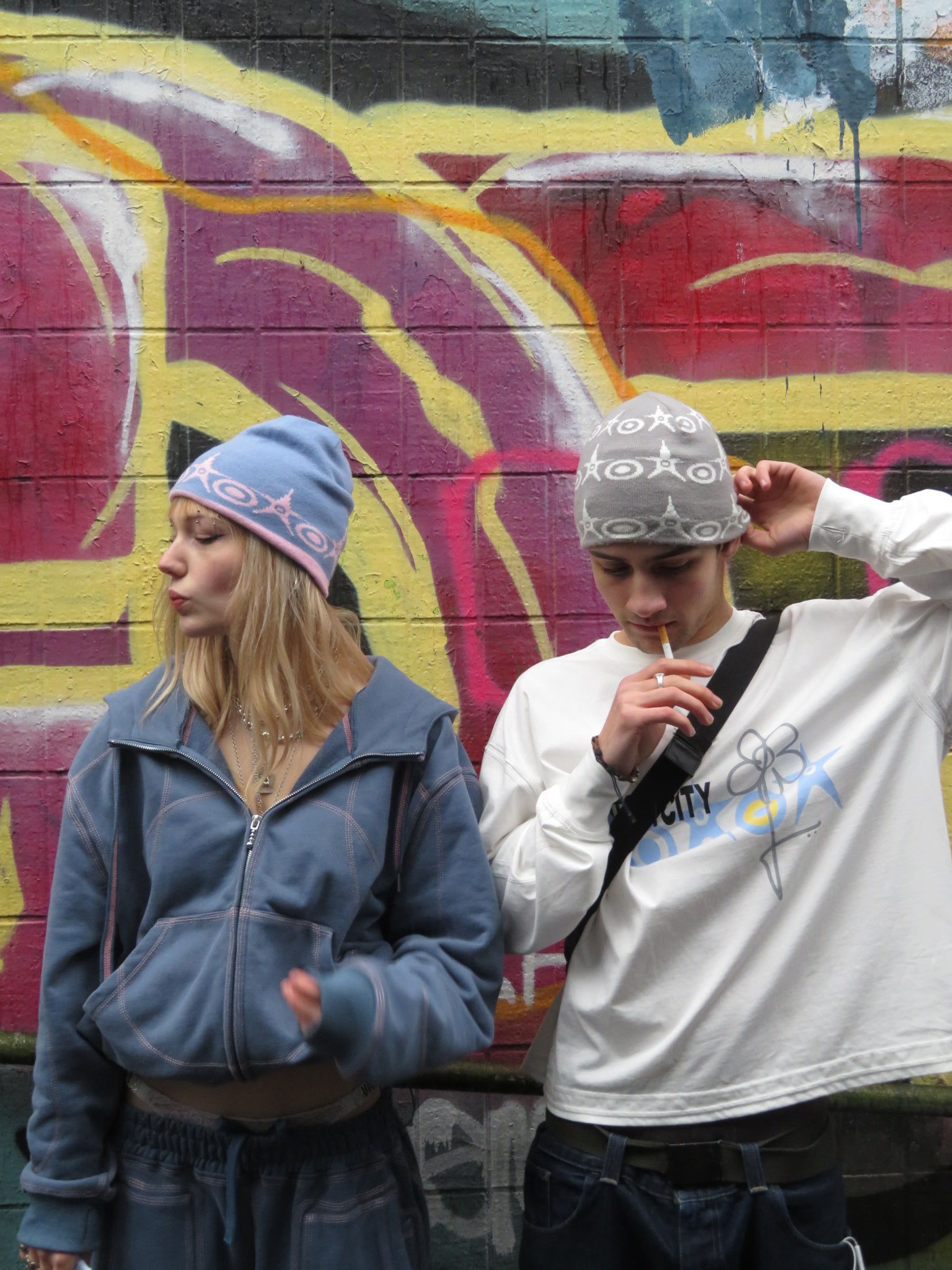 AIRA REVERSIBLE BEANIE BLUE/PINK